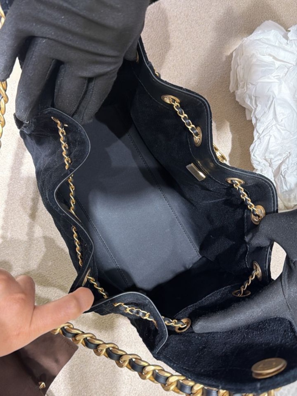CHANEL 25 Black Quilted Suede SMALL Drawstring Shoulder Bag with Gold Chain NWT - Picture 5 of 9